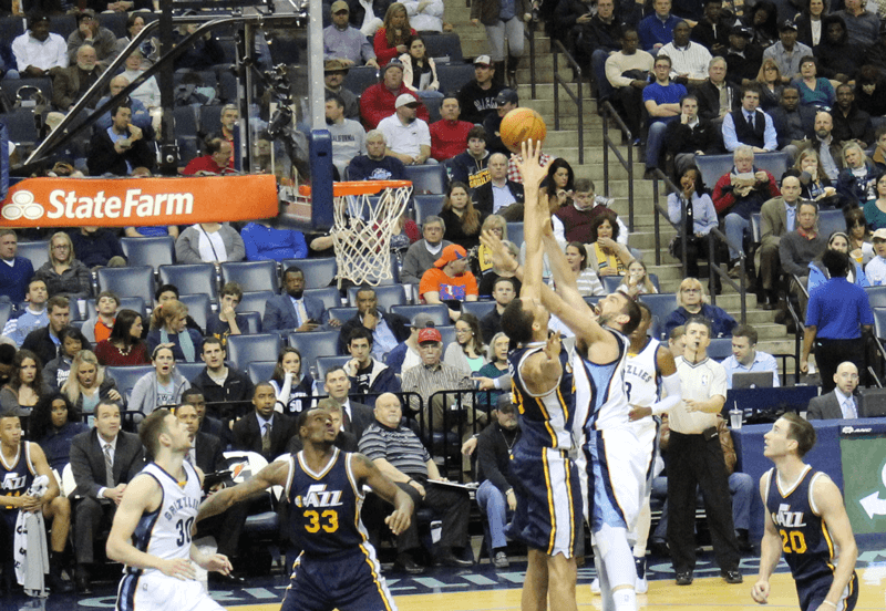 Jazz give the Grizzlies the blues