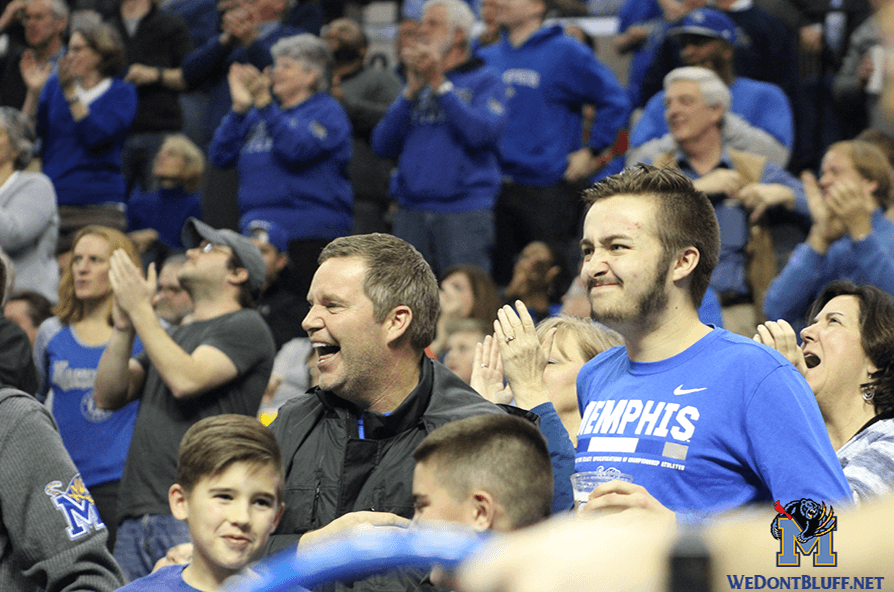 PHOTOS: TIGERS VS BEARCATS